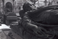 http://www.virguleflottante.com/files/gimgs/th-13_Cimetiere4.jpg