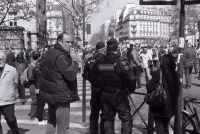http://www.virguleflottante.com/files/gimgs/th-13_Manif.jpg